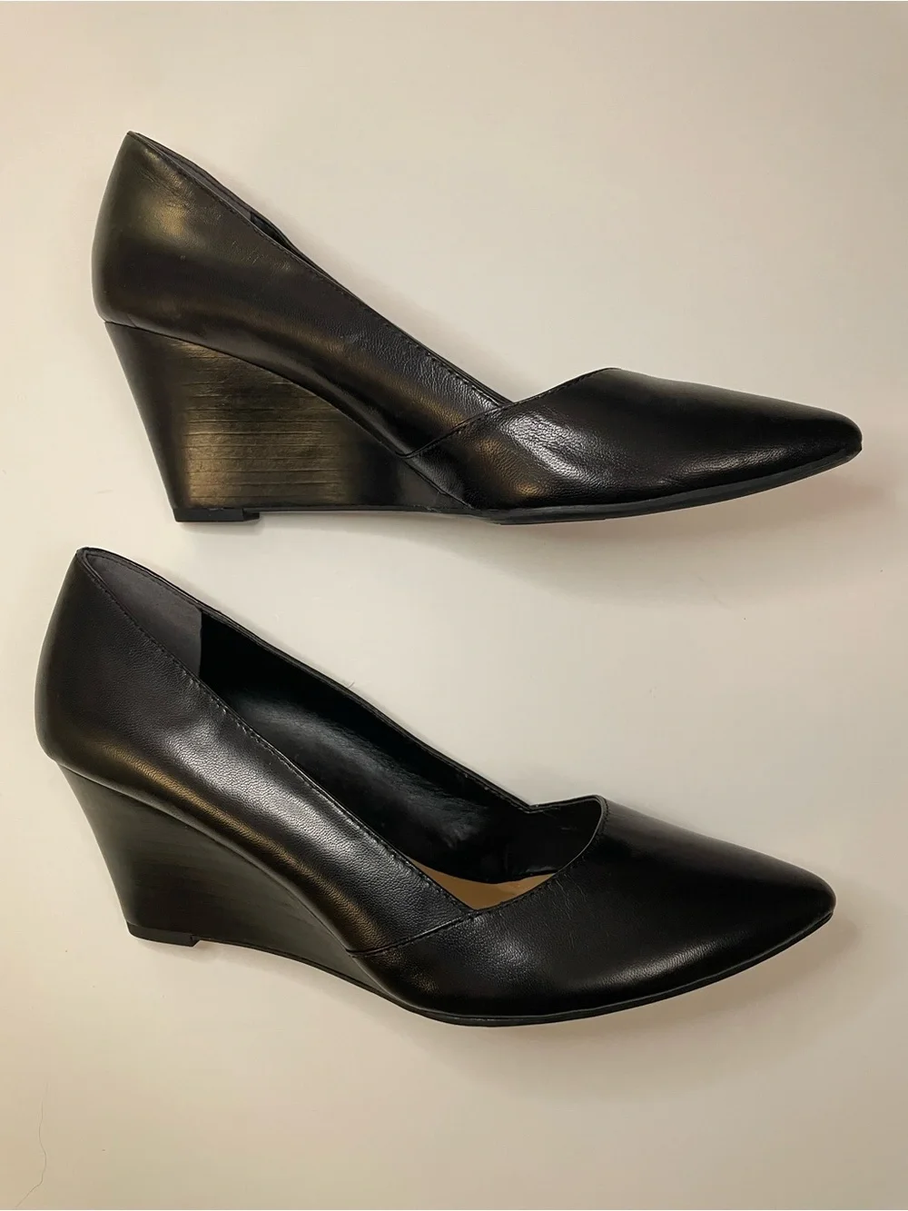 Franco Sarto Black Pointed-Toe Leather Pumps